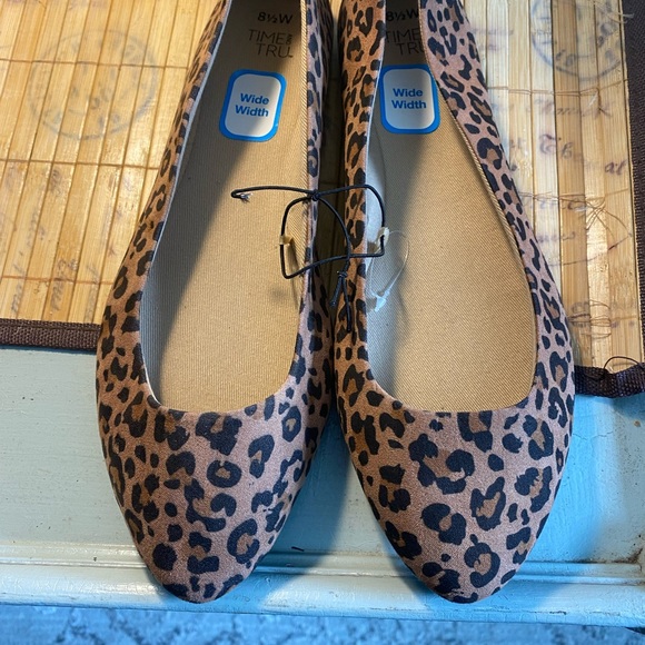 leopard print flats wide width